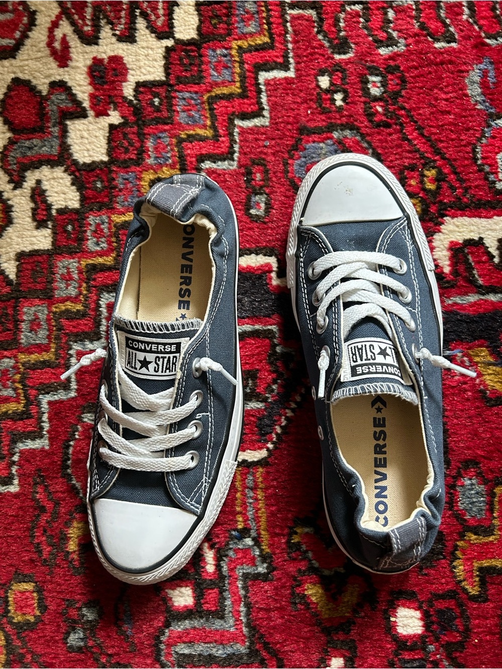 Converse Women’s Low Top Sneakers in Navy gathered heel for secure fit